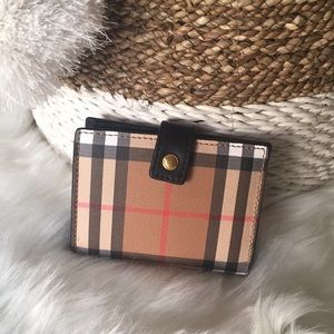 Burberry wallet brand new authentic
